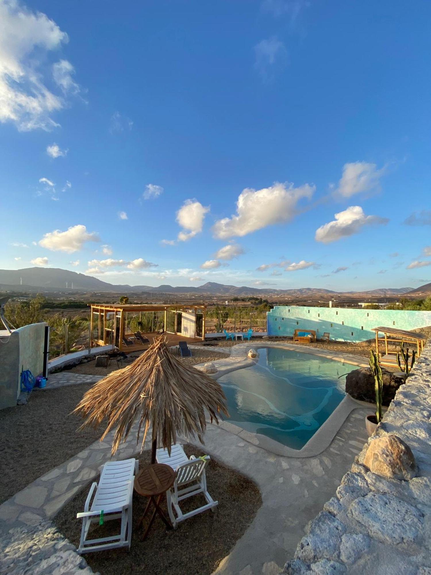 Alegria Aire - Eco Retreat Finca Artis Tirma * Tarajalejo